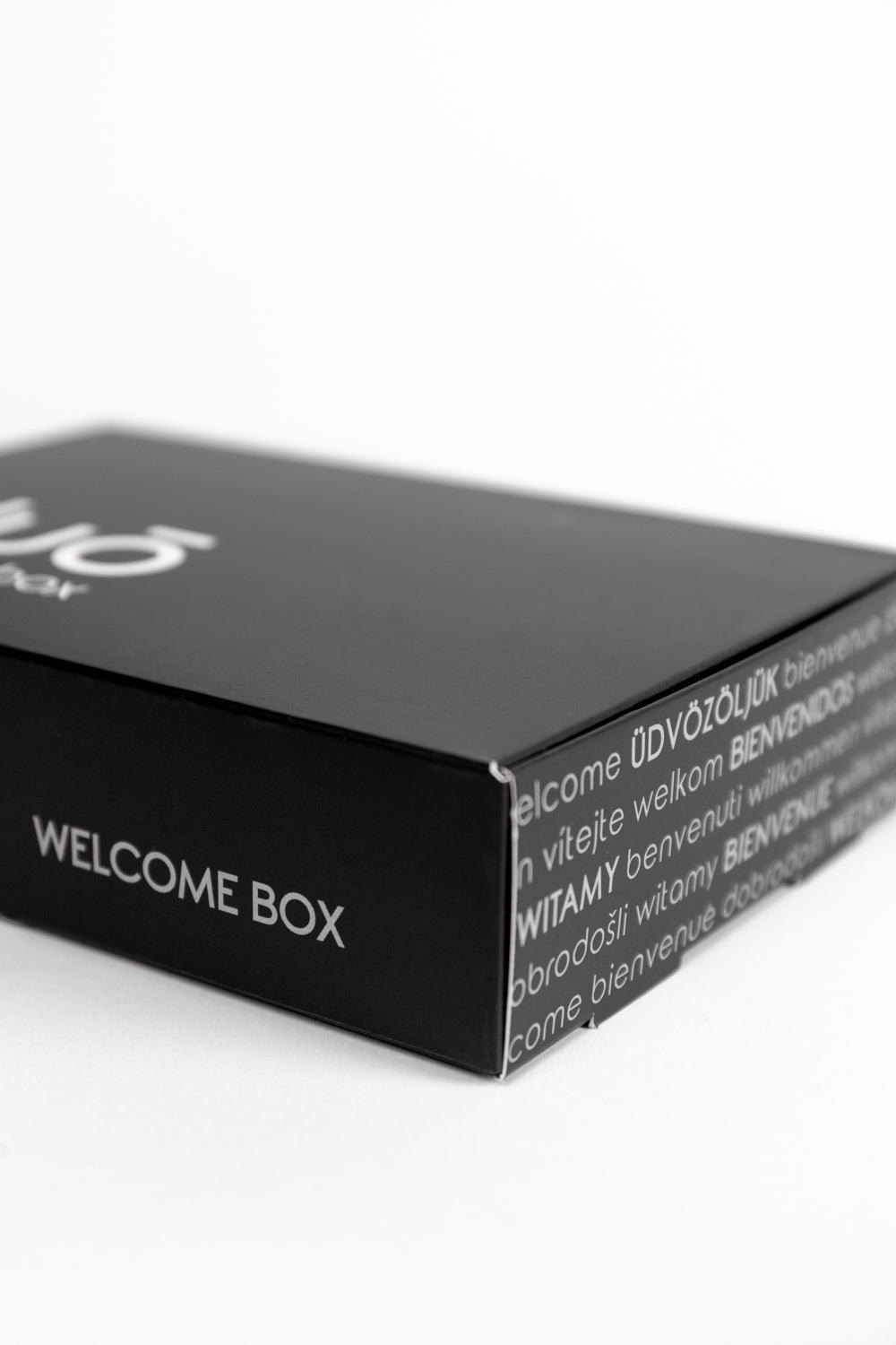 CLUO WELCOME BOX   3    *                                                                         (33.15  KN)